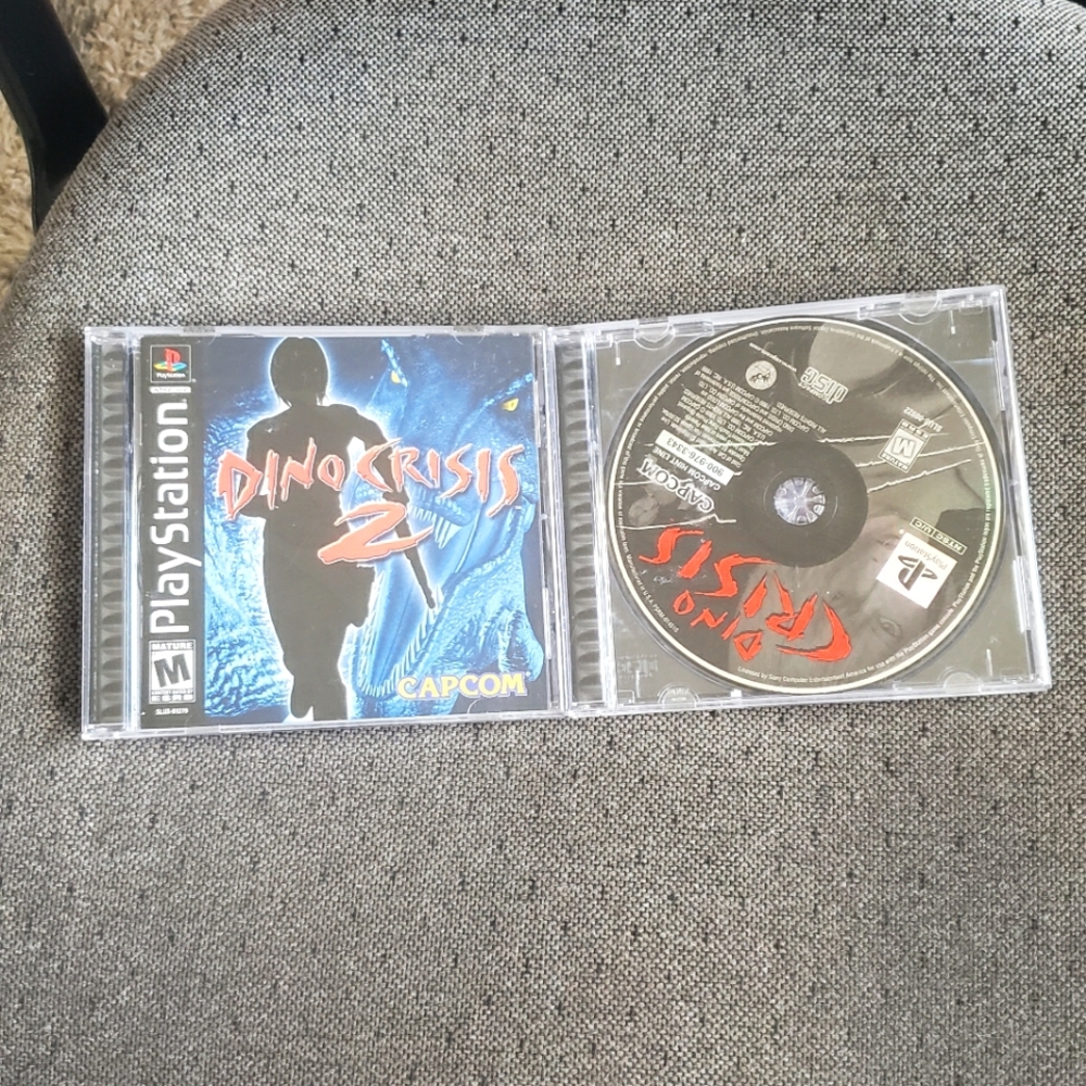 Dino Crisis 1 & 2 on Playstation 1